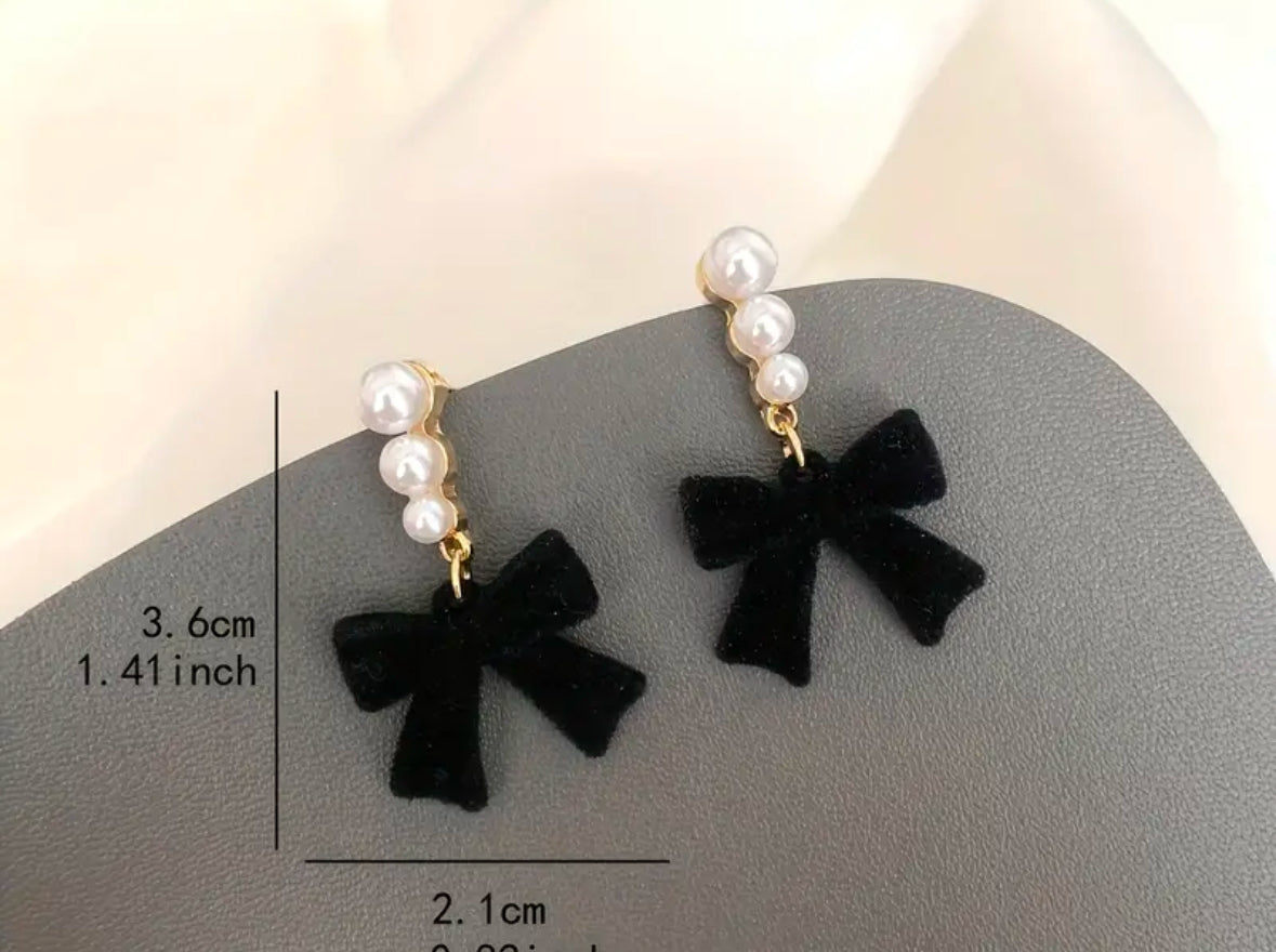 Chic Black Bow & Faux Pearl Dangle Earrings