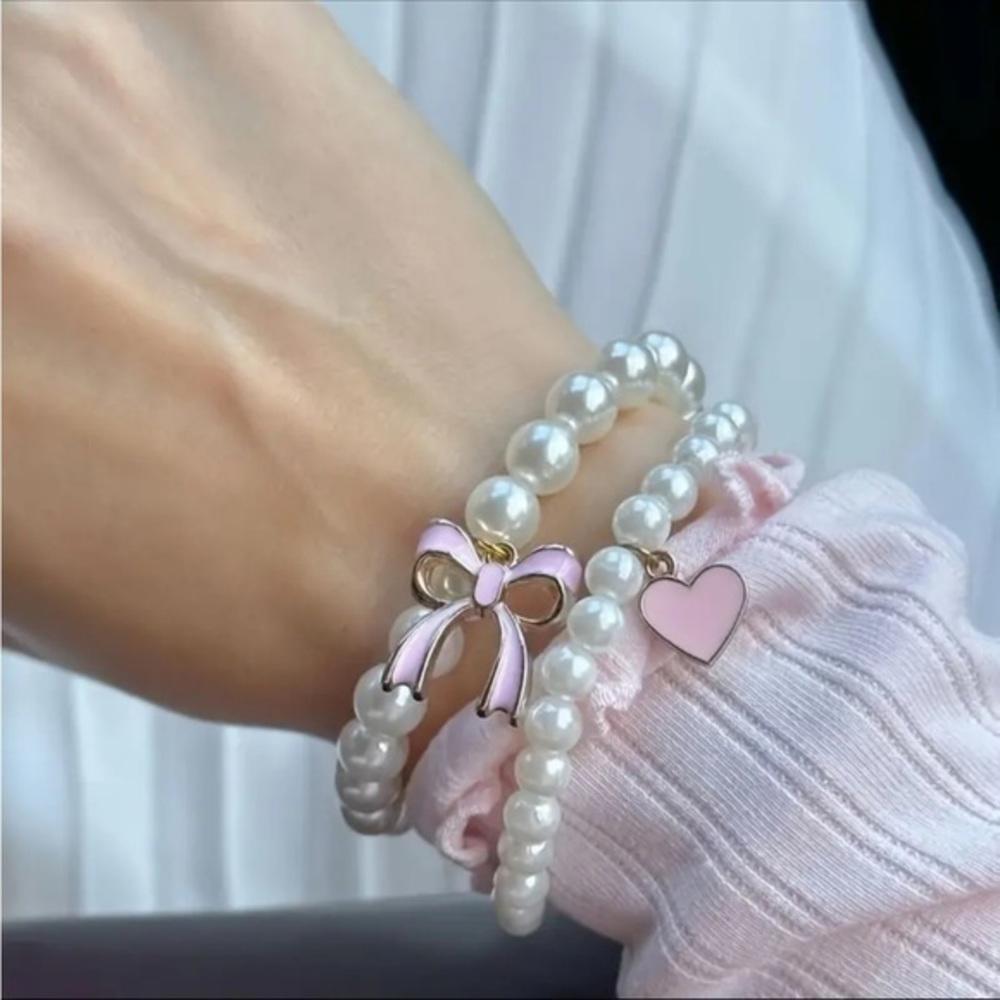 Pearl bow and heart bracelet set