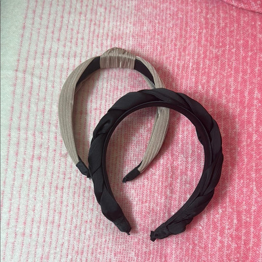 Chic Black and Tan Hair Accessories Set